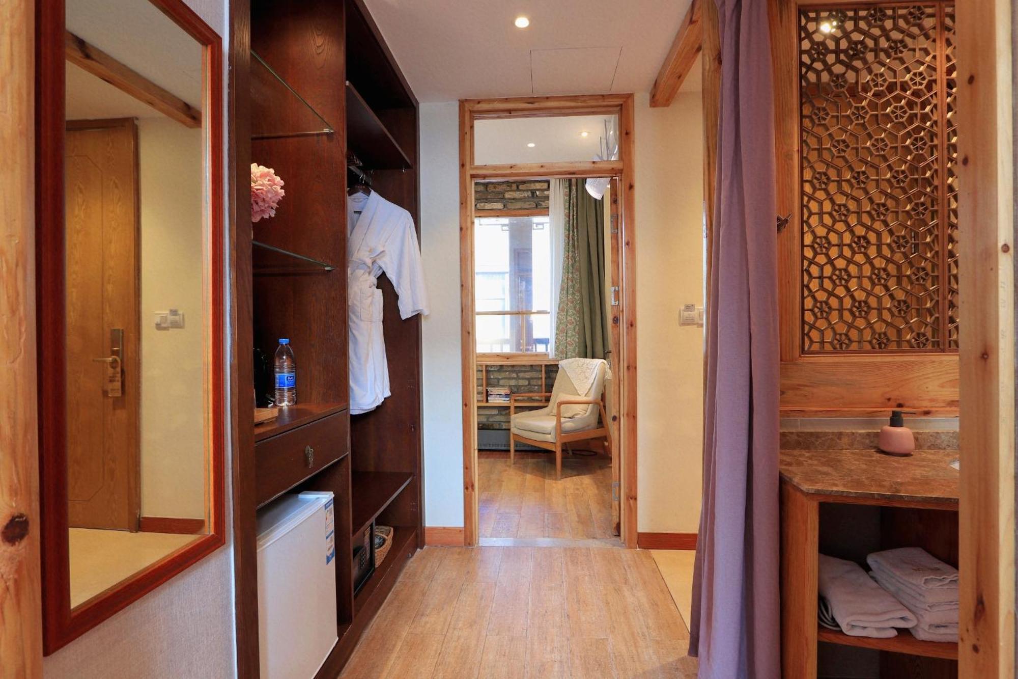 Mild Spring Boutique Hotel Huangshan Exterior photo